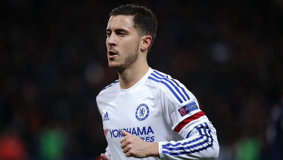 Chelsea's Belgian midfielder Eden Hazard runs during the Champions League round of 16 first leg football match between Paris Saint-Germain (PSG) and Chelsea FC on February 16, 2016, at the Parc des Princes stadium in Paris. AFP PHOTO / KENZO TRIBOUILLARD / AFP / KENZO TRIBOUILLARD (Photo credit should read KENZO TRIBOUILLARD/AFP/Getty Images)