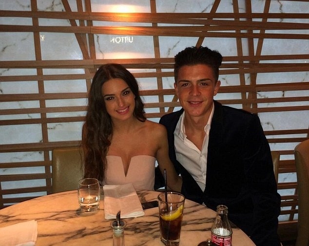 Bạn gái Grealish - tiền vệ Aston Villa