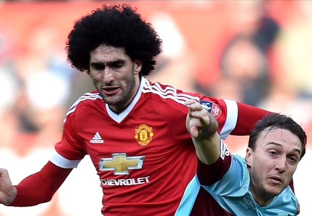 Quỷ đỏ sử dụng Marouane Fellaini sai cách