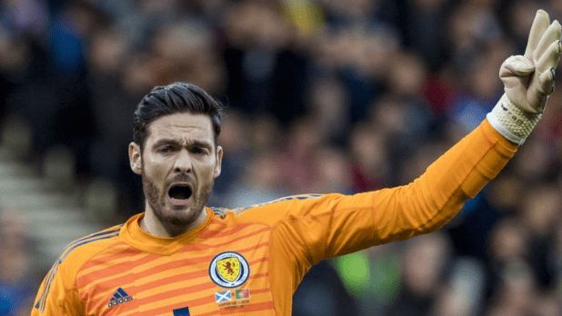 Thủ thành Celtic Craig Gordon sẽ rút khỏi đội hình Scotland