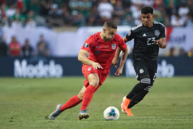Mexico giành chiến thắng trong 1 trận cầu nghẹt thở để lên ngôi xứng đáng (CK Gold Cup)